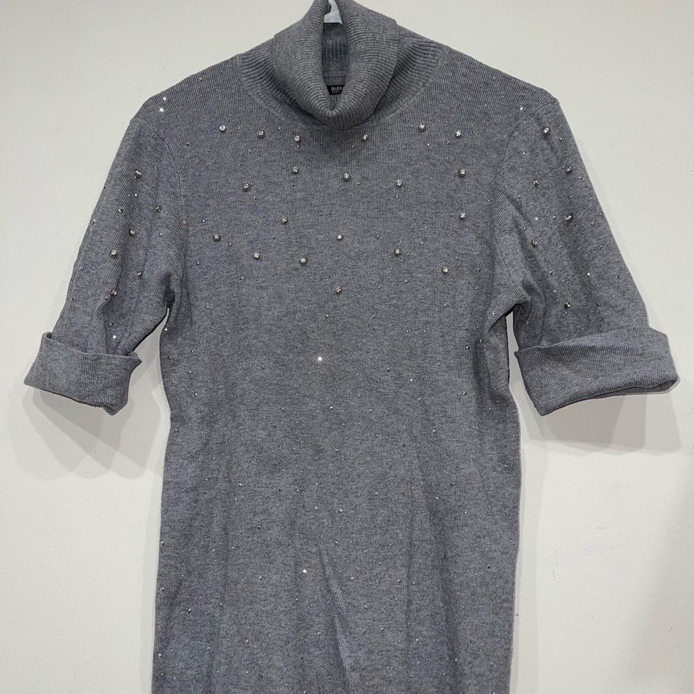 Gray Buffalo sweater shirt, size L